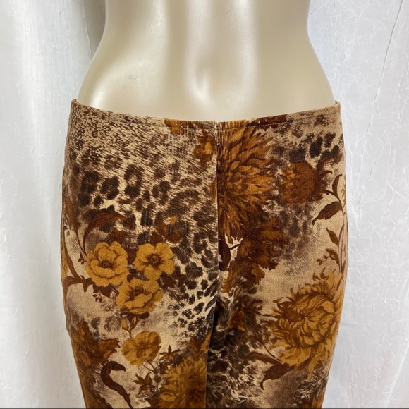 🍂 ✨HOST PICK✨ VTG Velvet Classiques Entier Pants Boot Cut Brown Floral Leopard - Picture 7 of 16